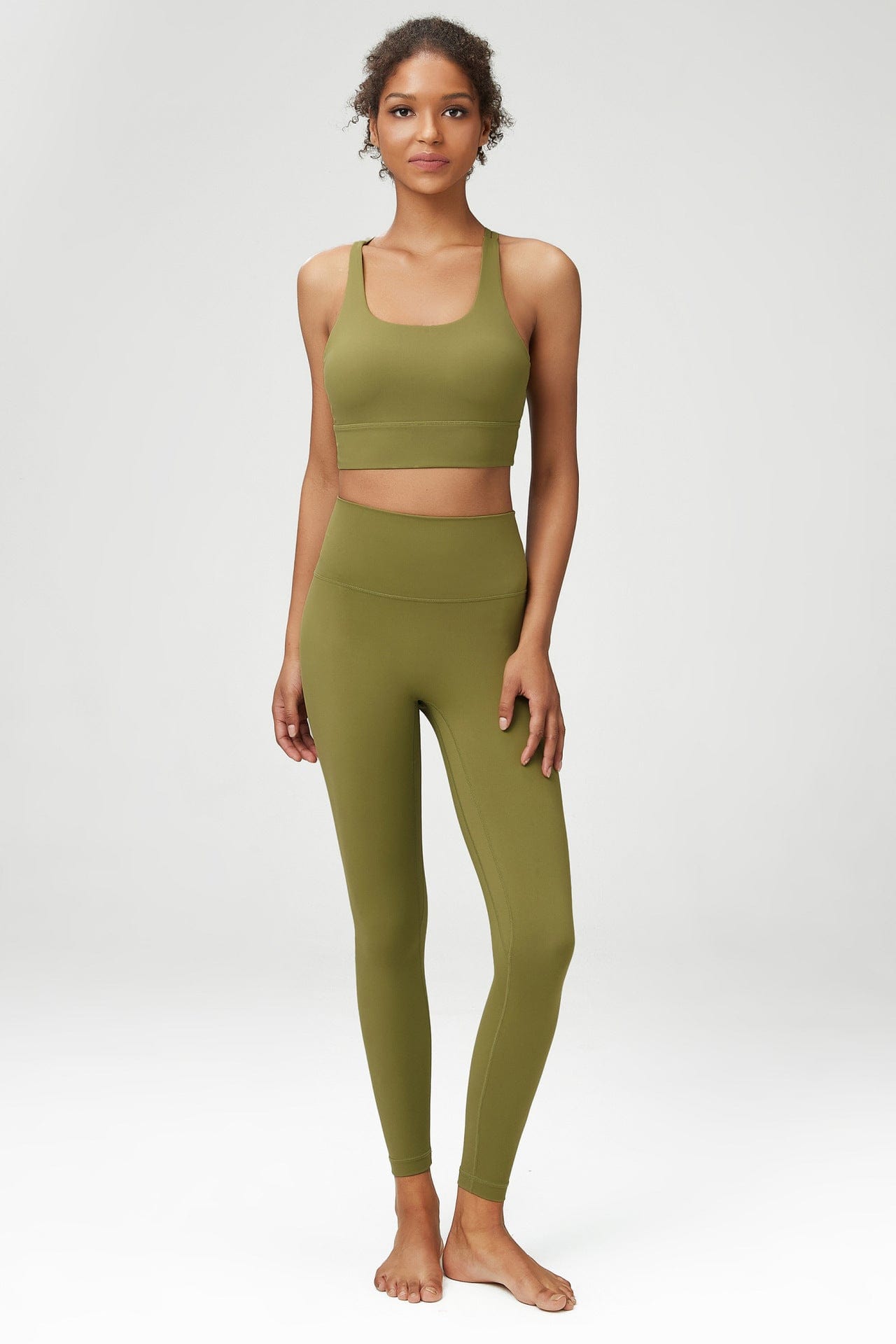 SqueezMeSkinny New! Lycra Classic Yoga Set for Women - Sporty and Fit Compression Workout Set